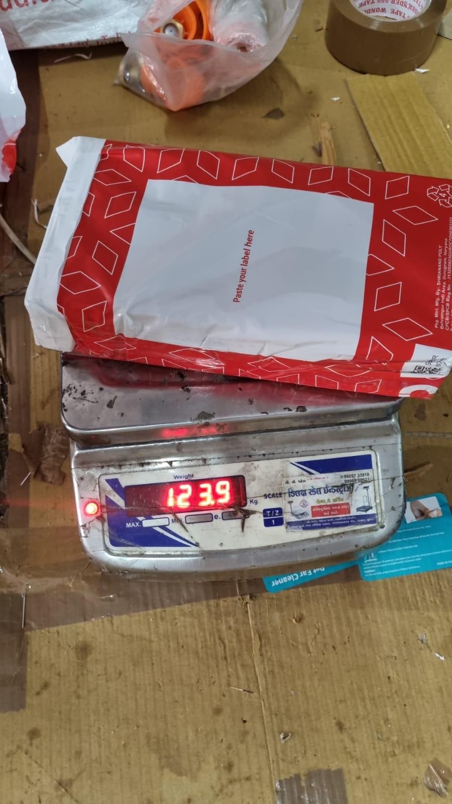 𝐅𝐮𝐫𝐄𝐚𝐬𝐞 𝐏𝐞𝐭 𝐆𝐫𝐨𝐨𝐦𝐢𝐧𝐠 𝐆𝐥𝐨𝐯𝐞𝐬 – 𝐃𝐞-𝐒𝐡𝐞𝐝 & 𝐌𝐚𝐬𝐬𝐚𝐠𝐞